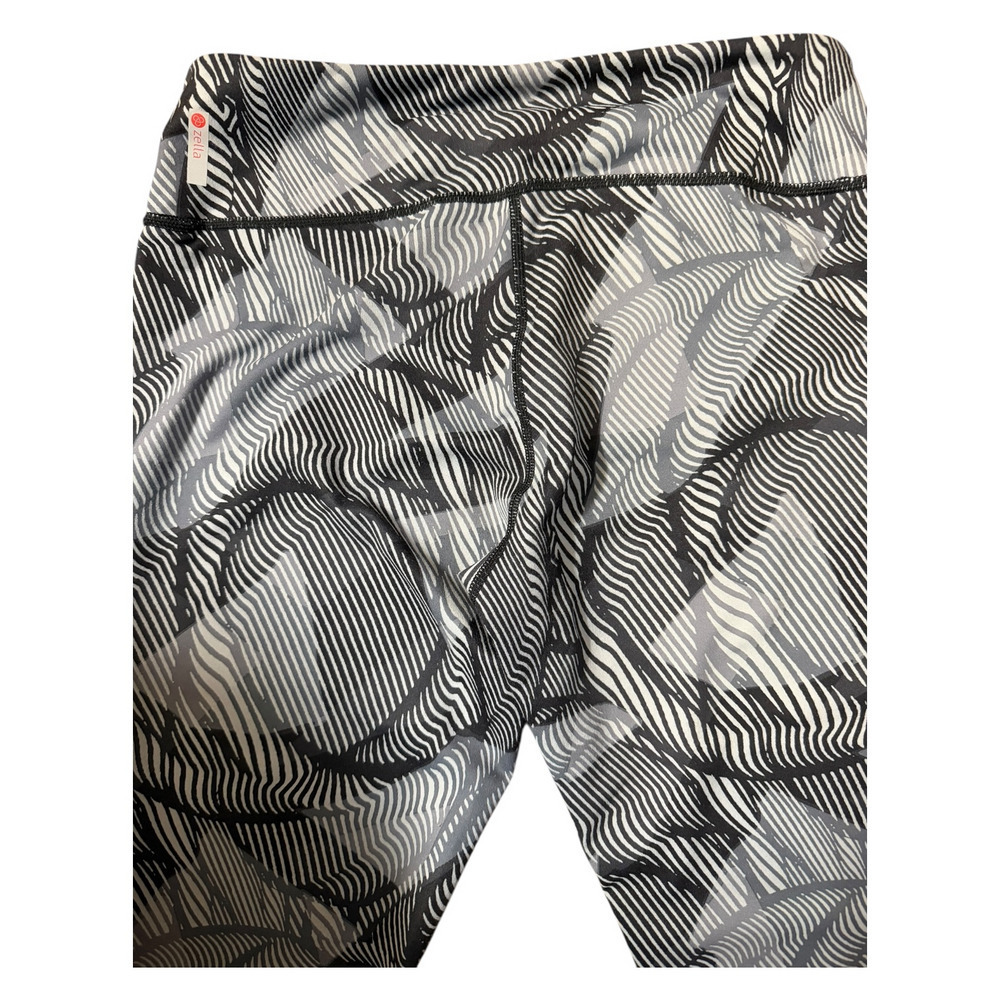 Zella Live In High Waist Leggings – Abstract Black/Gray Graphic Print – Size S - Picture 4 of 7